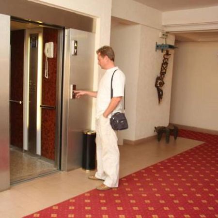 Hotel Splendid Ouagadougou Eksteriør billede