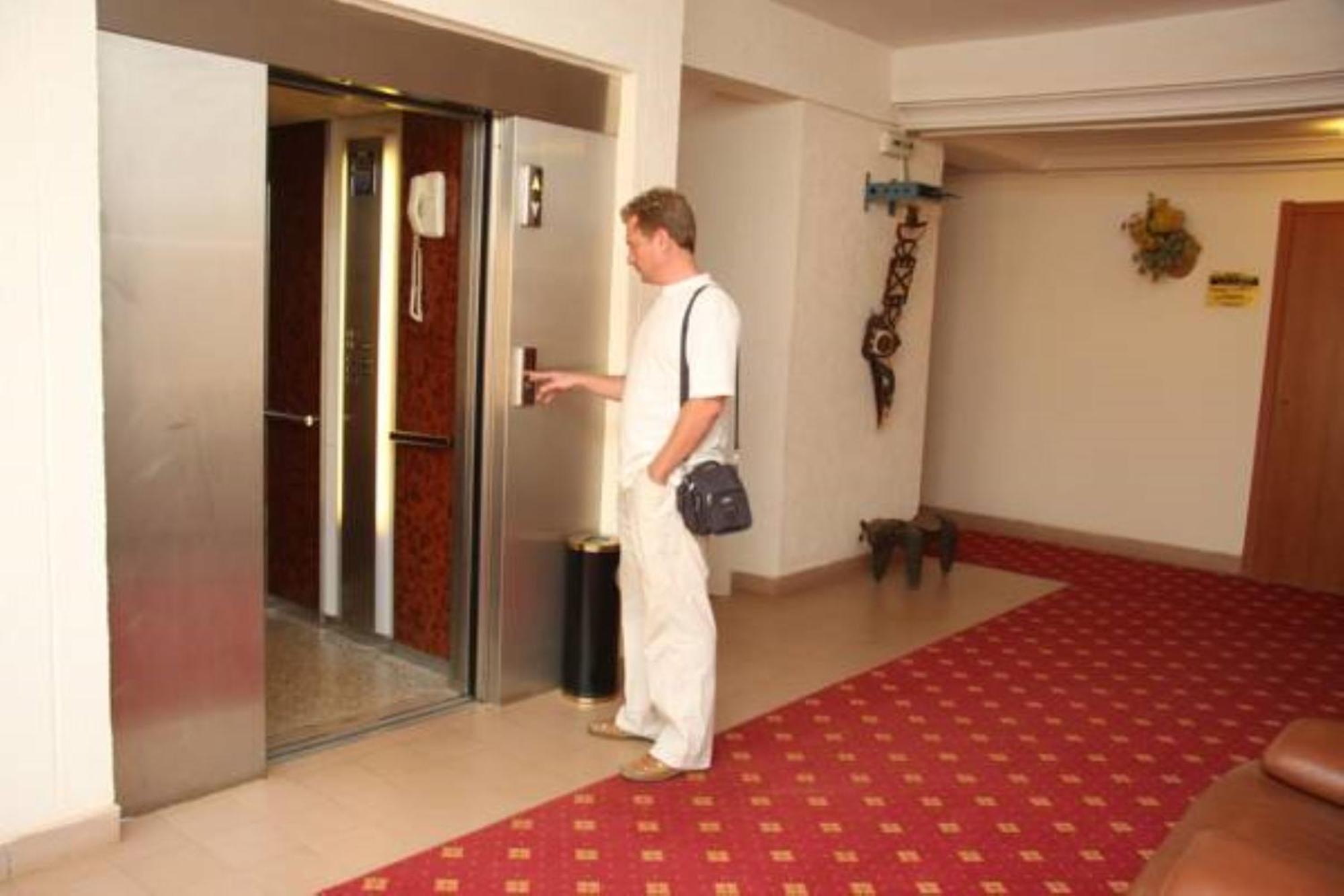 Hotel Splendid Ouagadougou Eksteriør billede