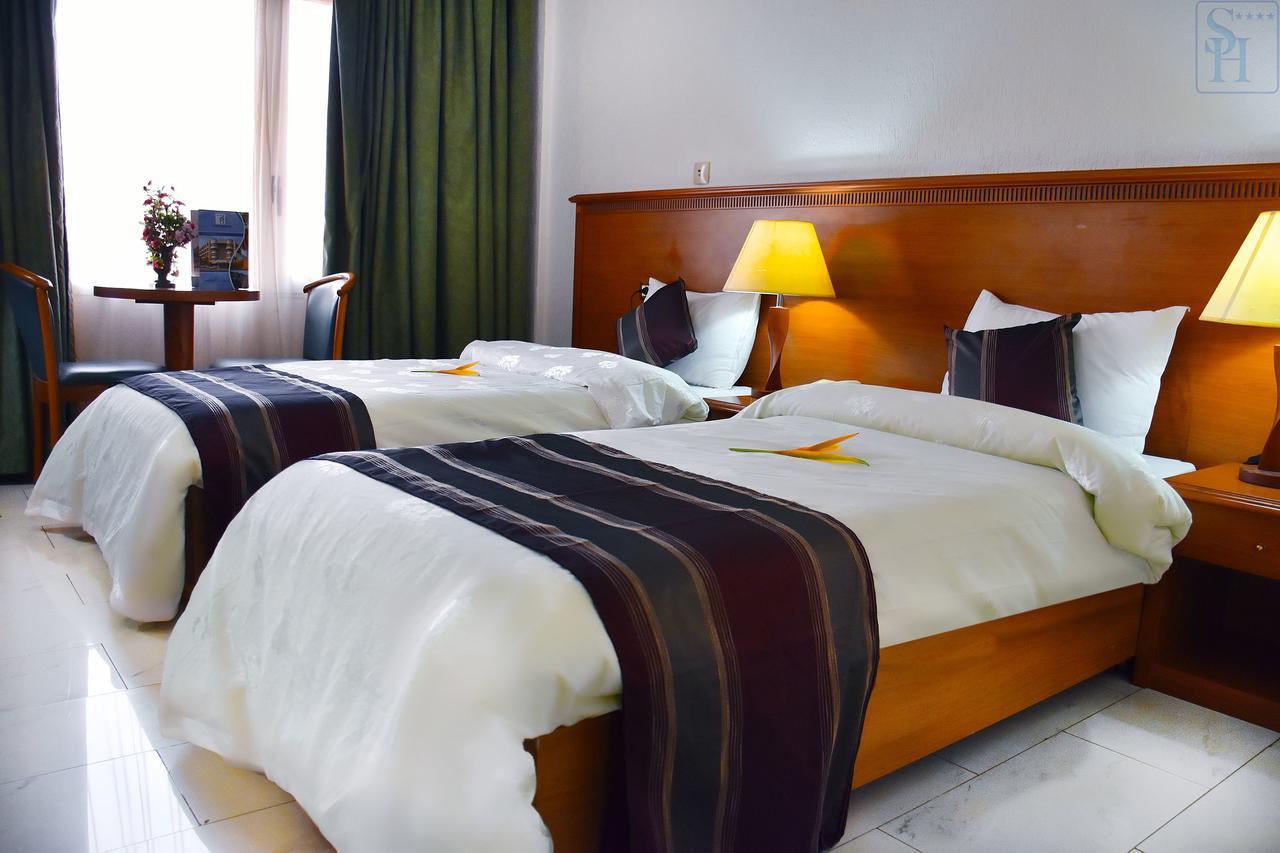 Hotel Splendid Ouagadougou Eksteriør billede