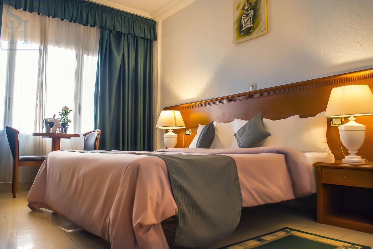 Hotel Splendid Ouagadougou Eksteriør billede